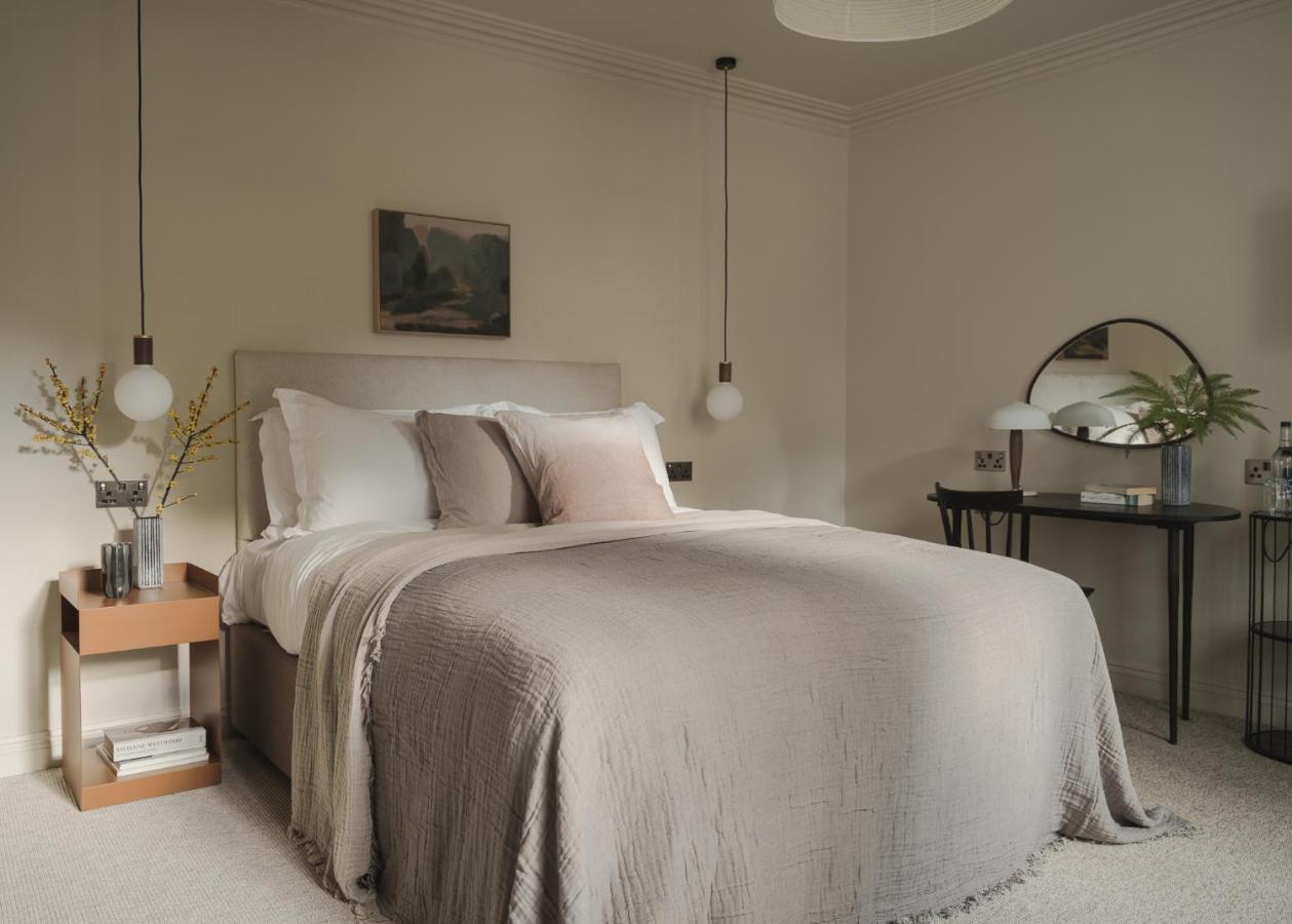 Leighton House Boutique B&B Bath Extérieur photo A bedroom