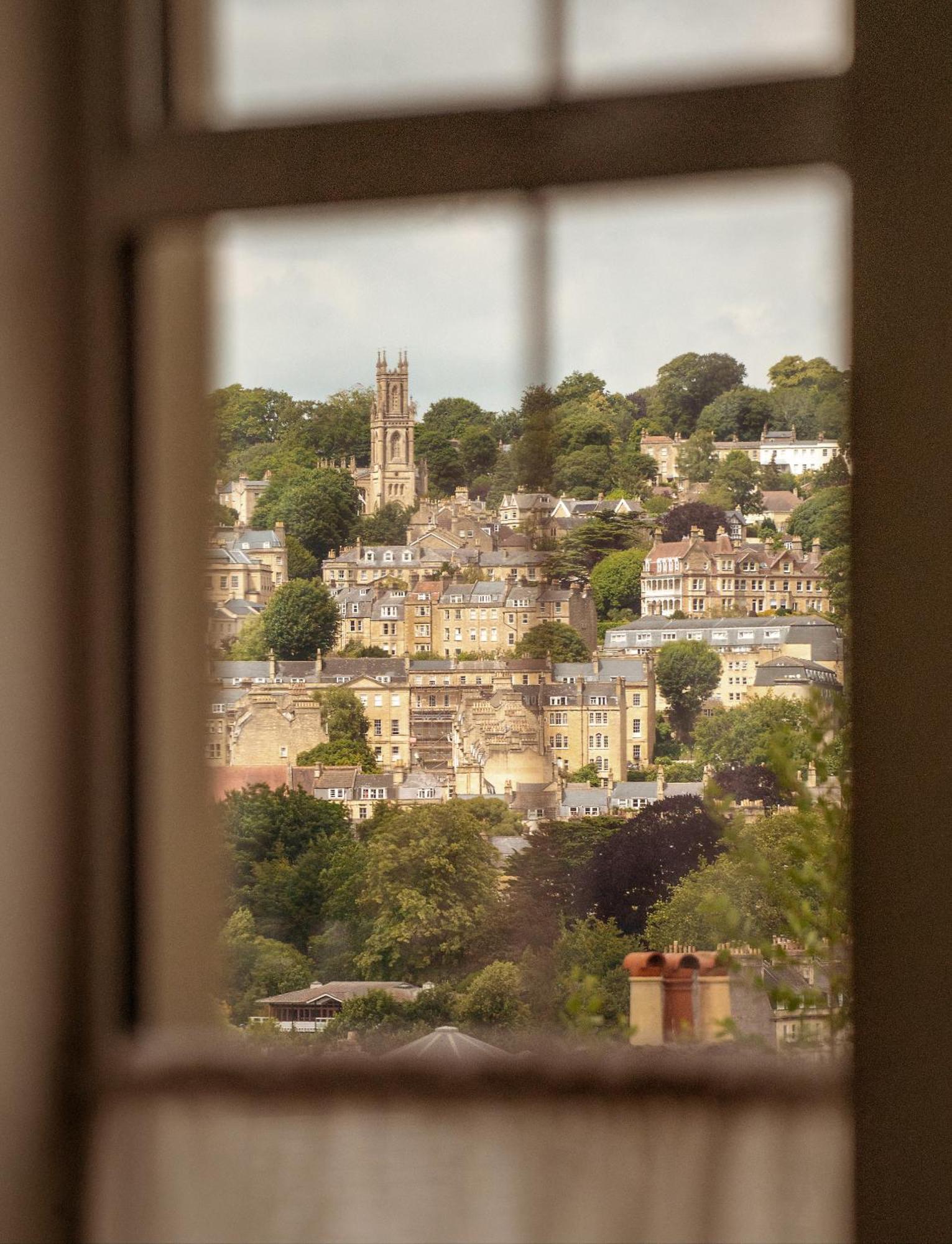 Leighton House Boutique B&B Bath Extérieur photo View of Tetbury from the church tower